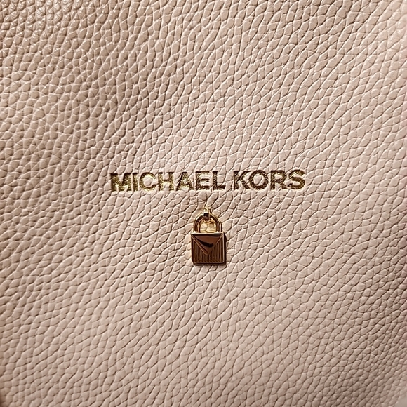 NWT Michael Kors Beauty Blush Faux Pebbled Leather Weekender Duffle Bag - Picture 4 of 7